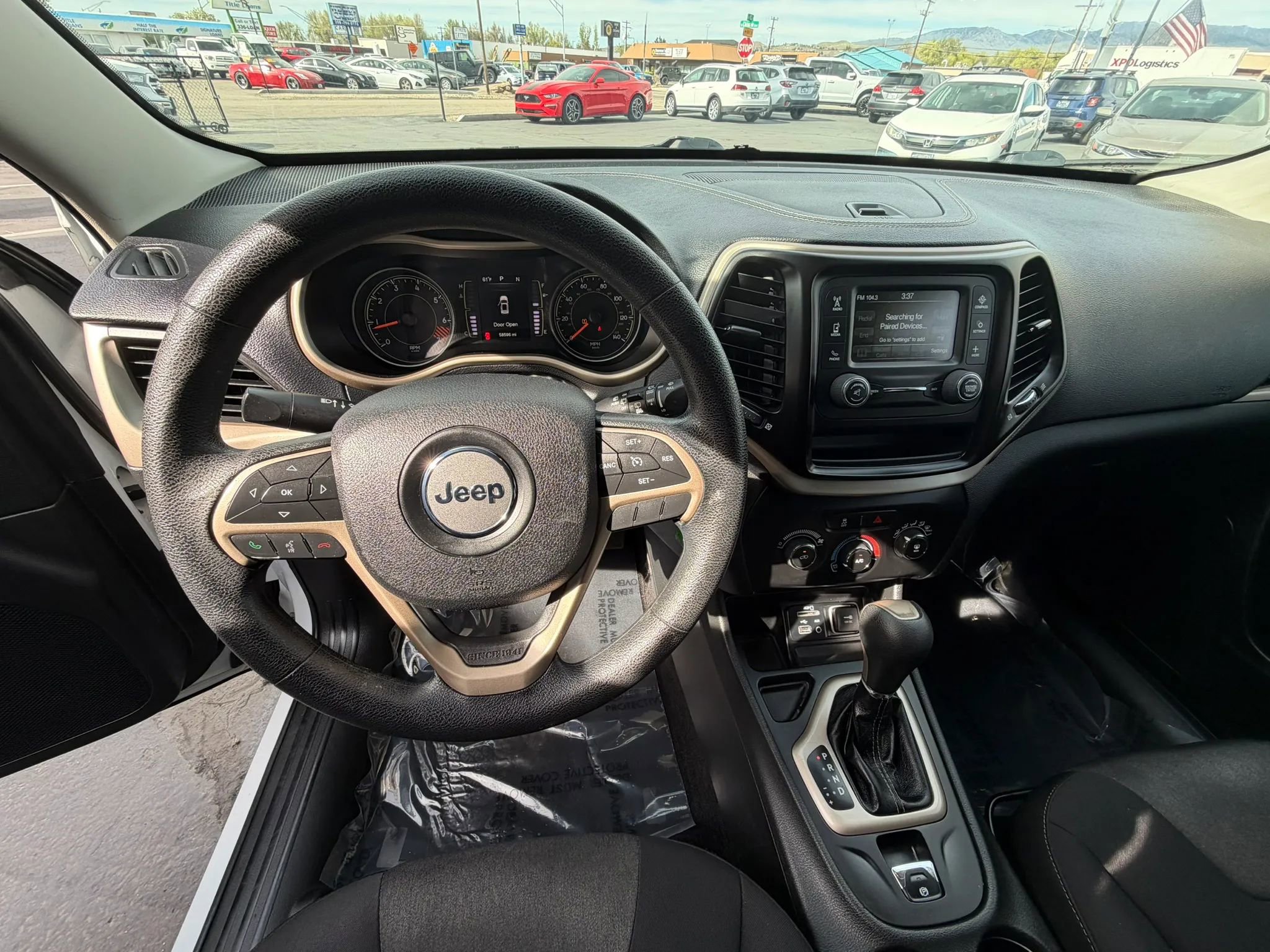 Used 2015 Jeep Cherokee Sport image 21