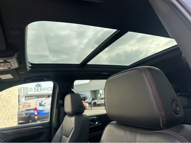 Used 2022 Chevrolet Tahoe RST w/ Luxury Package image 15