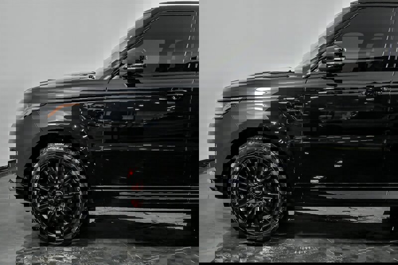 Used 2019 Land Rover Range Rover Sport HST image 6