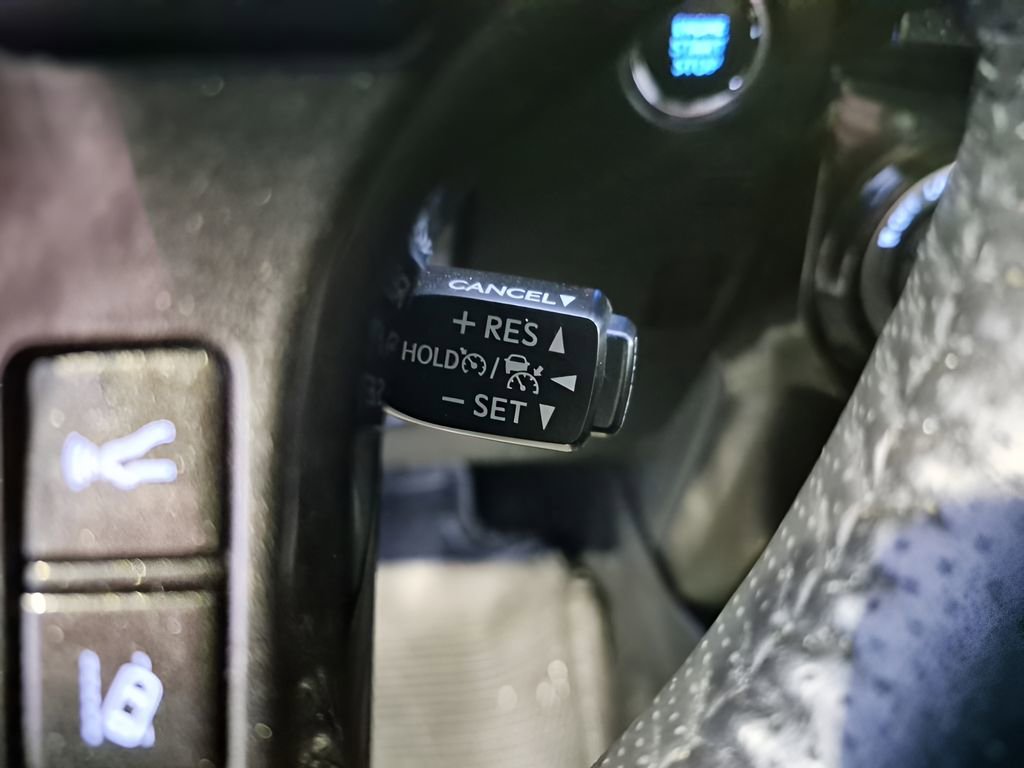 Used 2024 Toyota 4Runner TRD Off-Road image 35