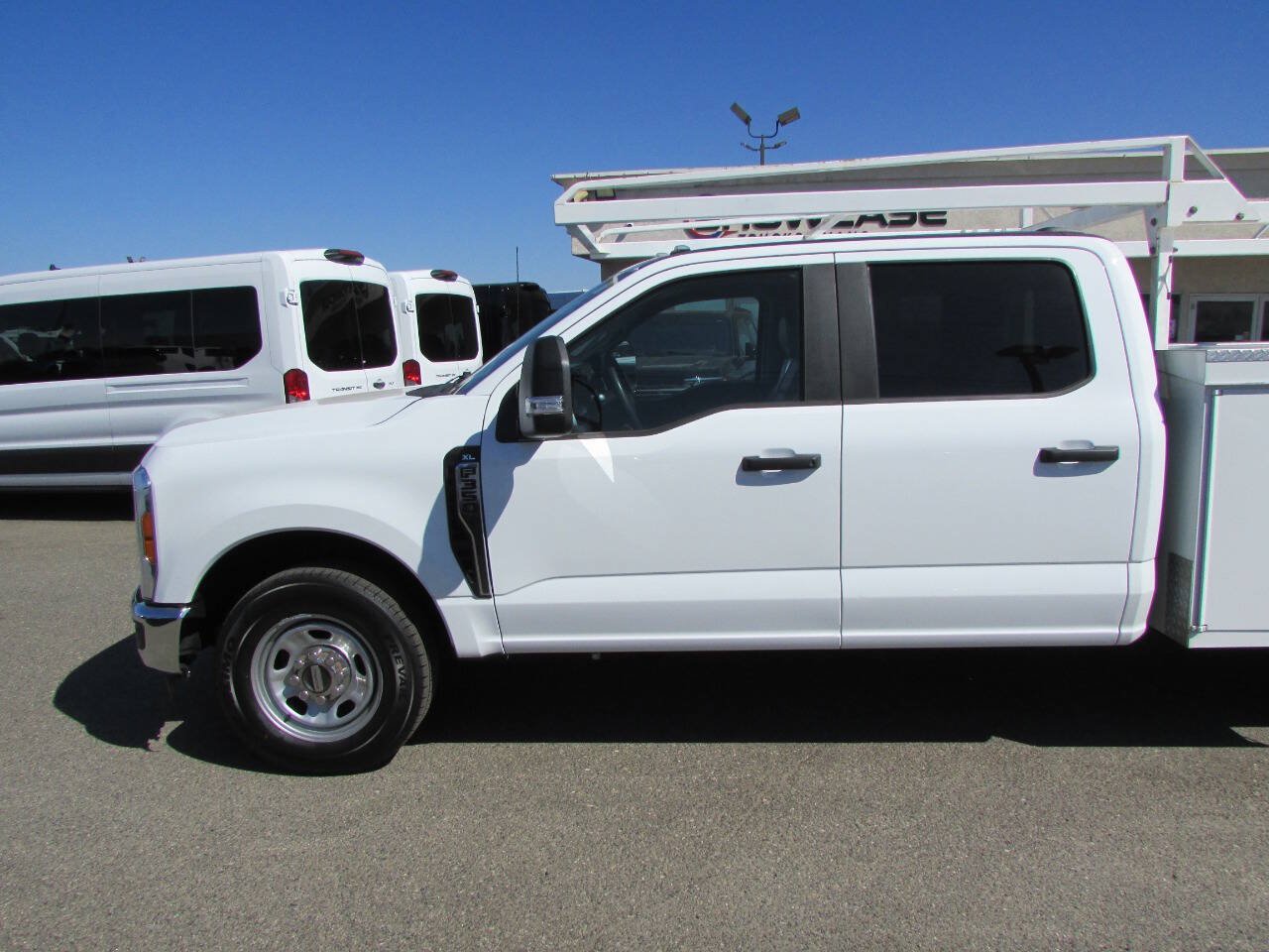 Used 2023 Ford F350 XL w/ XL Chrome Package RWD image 14