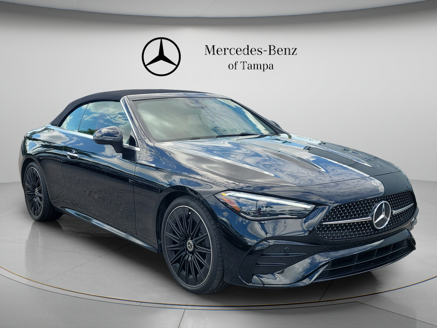 Certified 2024 Mercedes-Benz CLE 300 4MATIC Cabriolet image 5