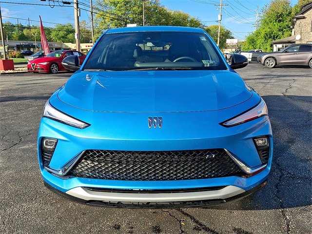 Used 2025 Buick Envista Sport Touring w/ Convenience I Package image 2