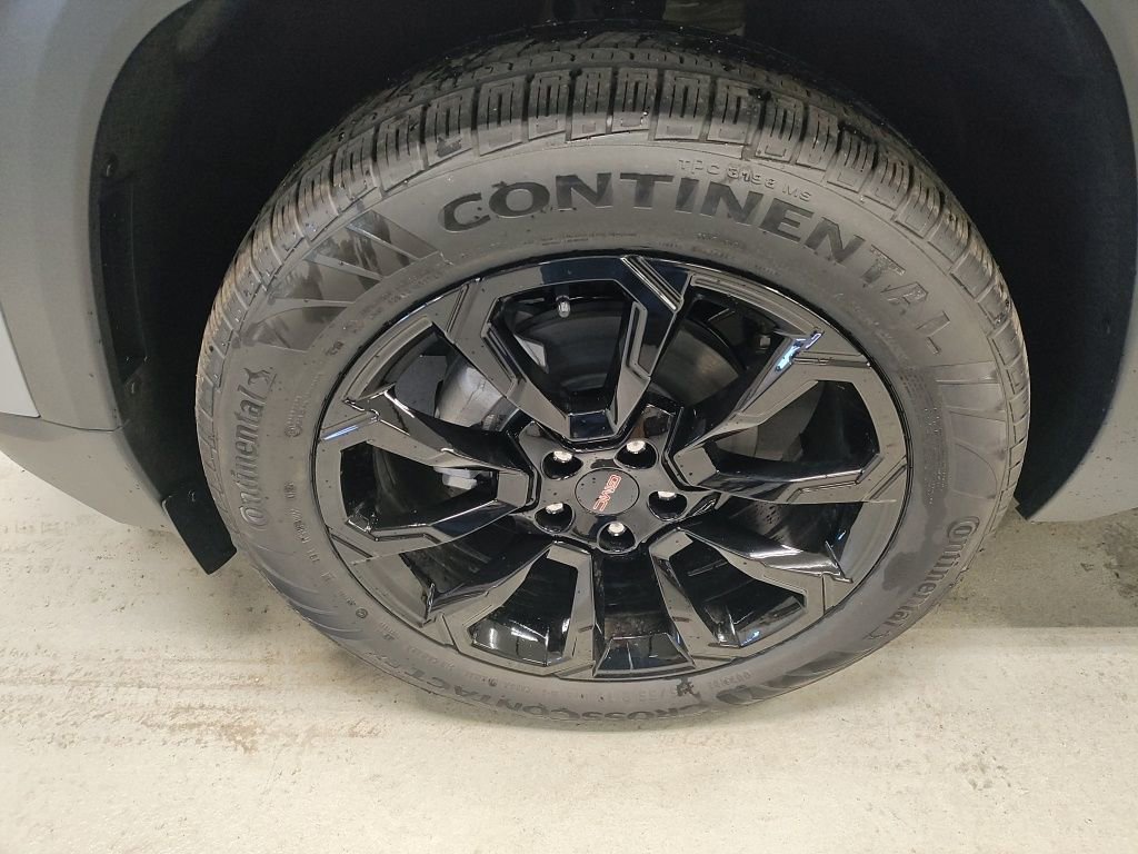 New 2026 GMC Terrain Elevation w/ Elevation Premium Package image 19