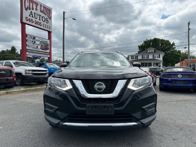Used 2019 Nissan Rogue SV image 3