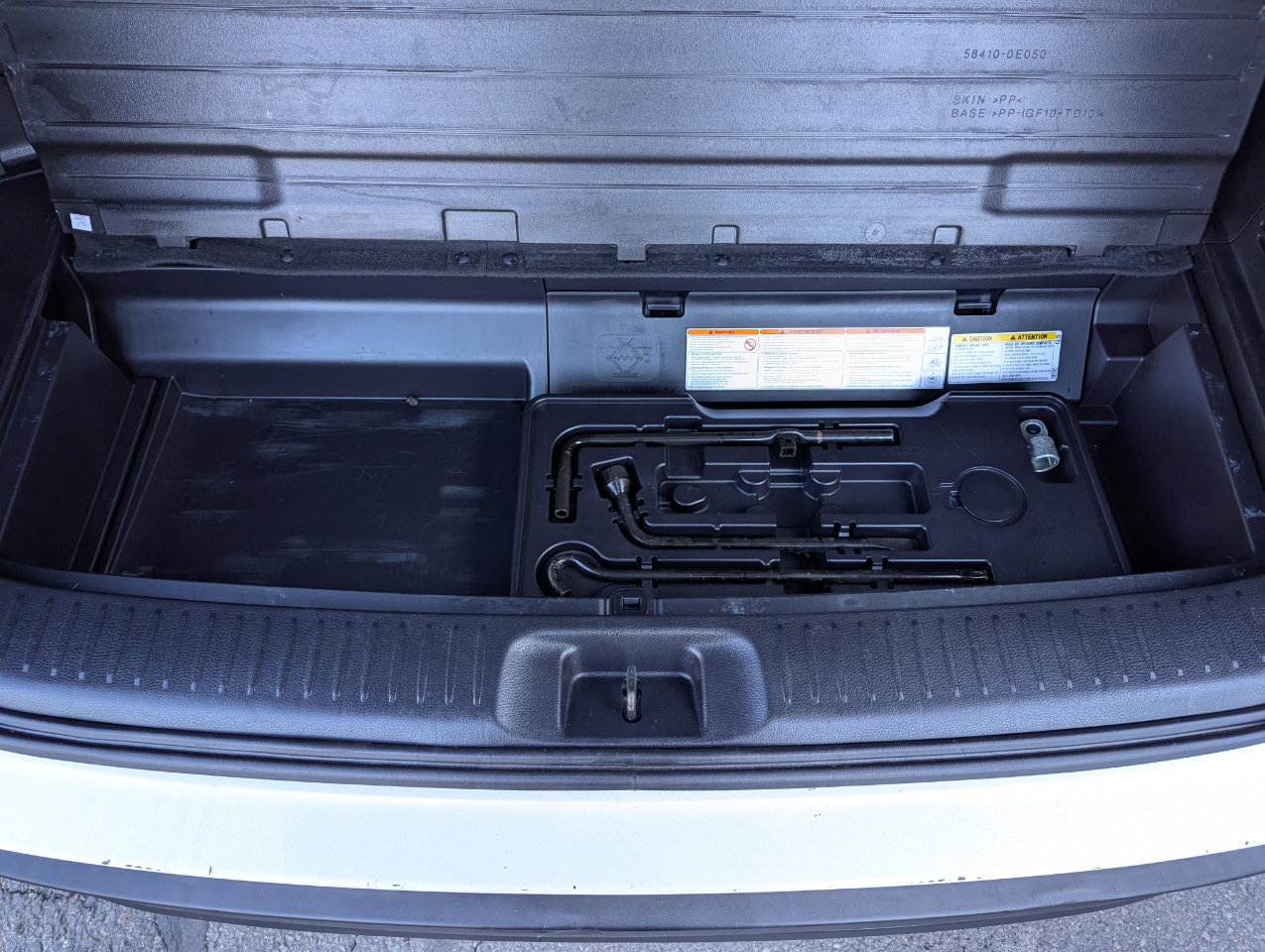 Used 2018 Toyota Highlander XLE image 53