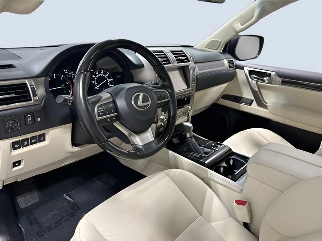Used 2021 Lexus GX 460 Premium w/ Premium Package AWD/4WD image 13