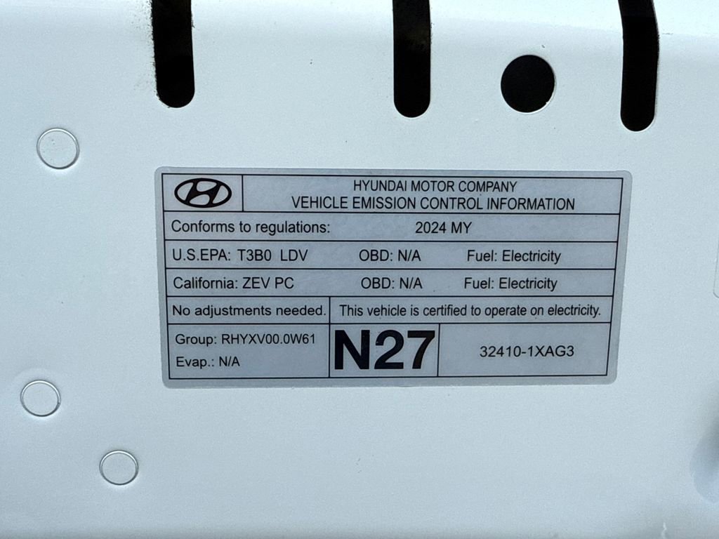 Used 2024 Hyundai Ioniq 5 SE RWD image 9