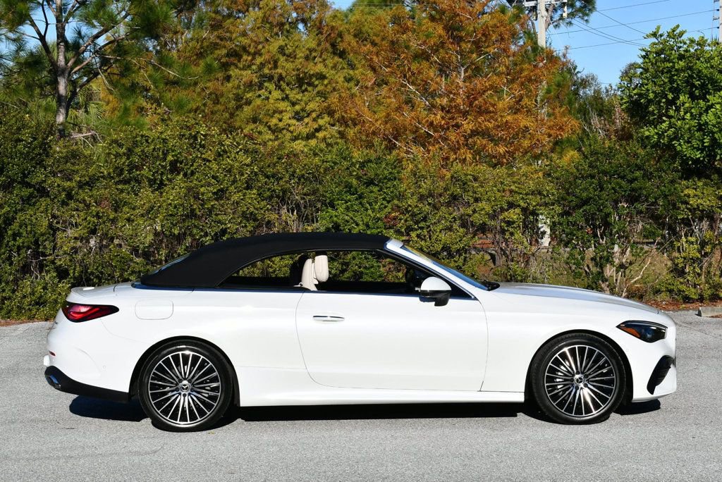 Used 2025 Mercedes-Benz CLE 300 4MATIC Cabriolet image 49