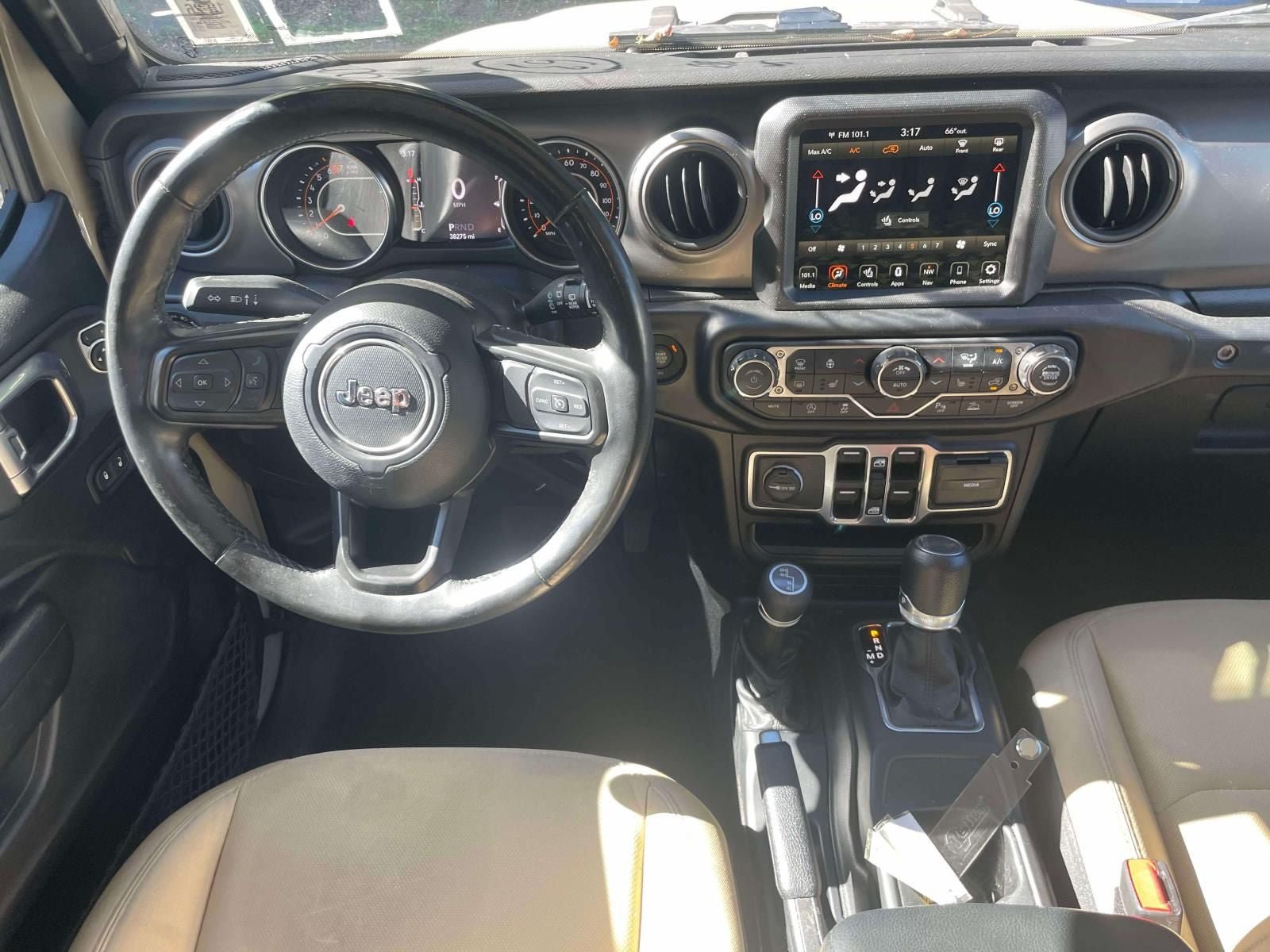 Used 2022 Jeep Wrangler Unlimited Sport AWD/4WD image 12