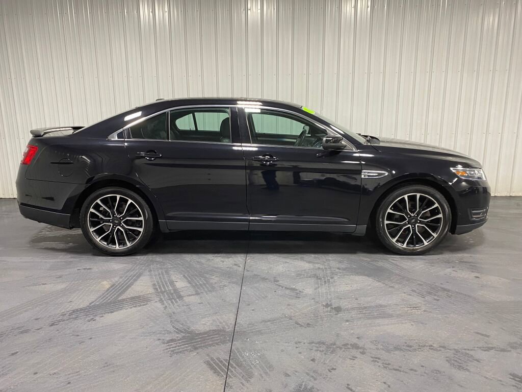 Used 2019 Ford Taurus SEL w/ Equipment Group 201A image 19