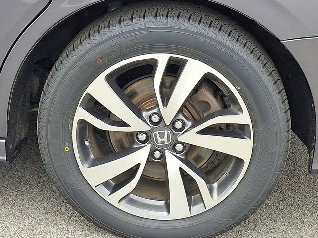 Certified 2024 Honda Odyssey Touring image 32