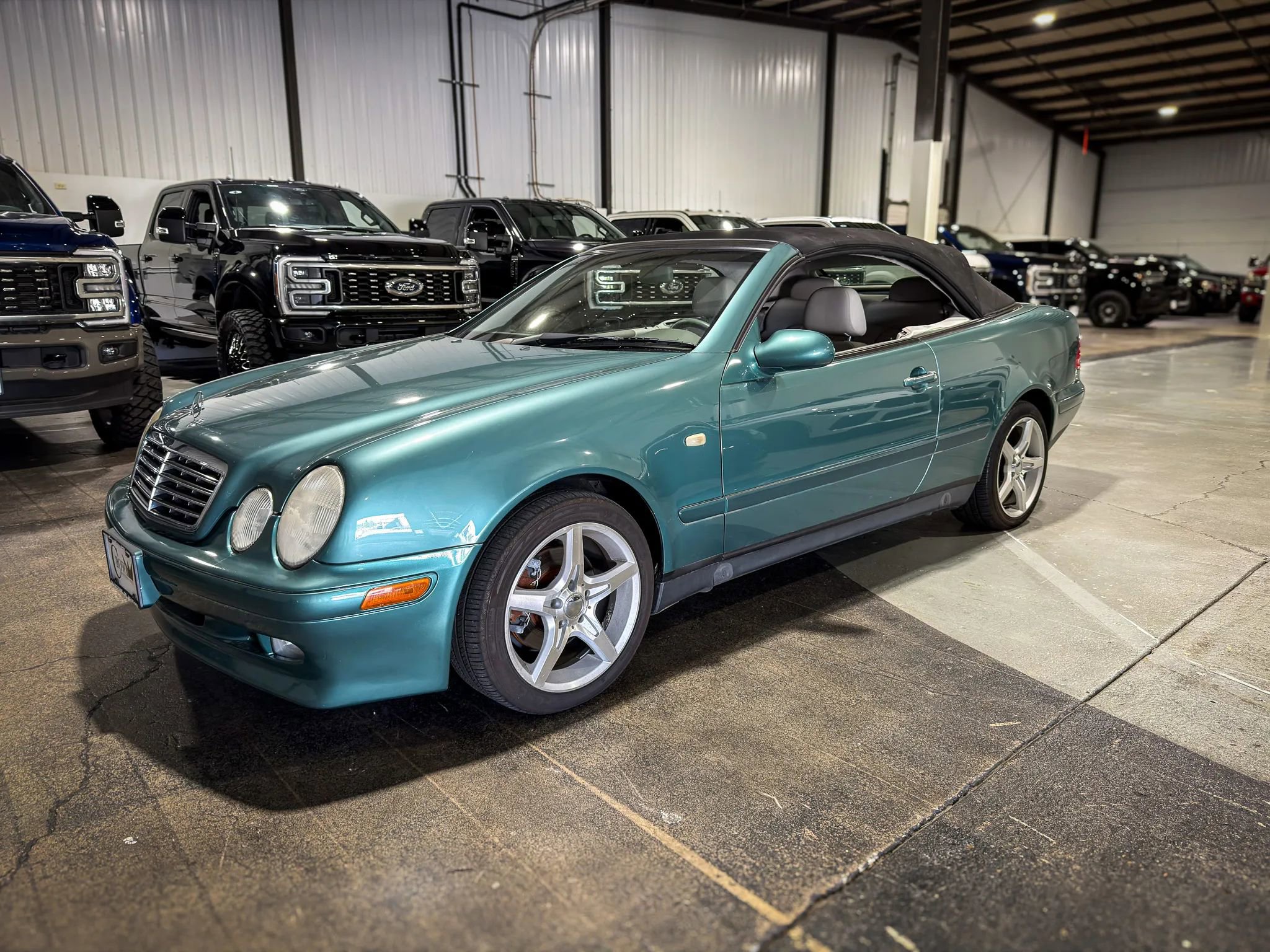 Used 1999 Mercedes-Benz CLK 320 Cabriolet image 12