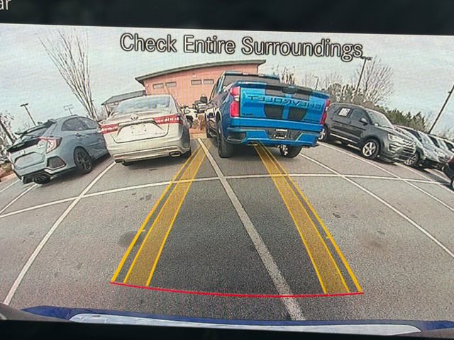 Used 2021 Mercedes-Benz GLB 250 4MATIC image 30