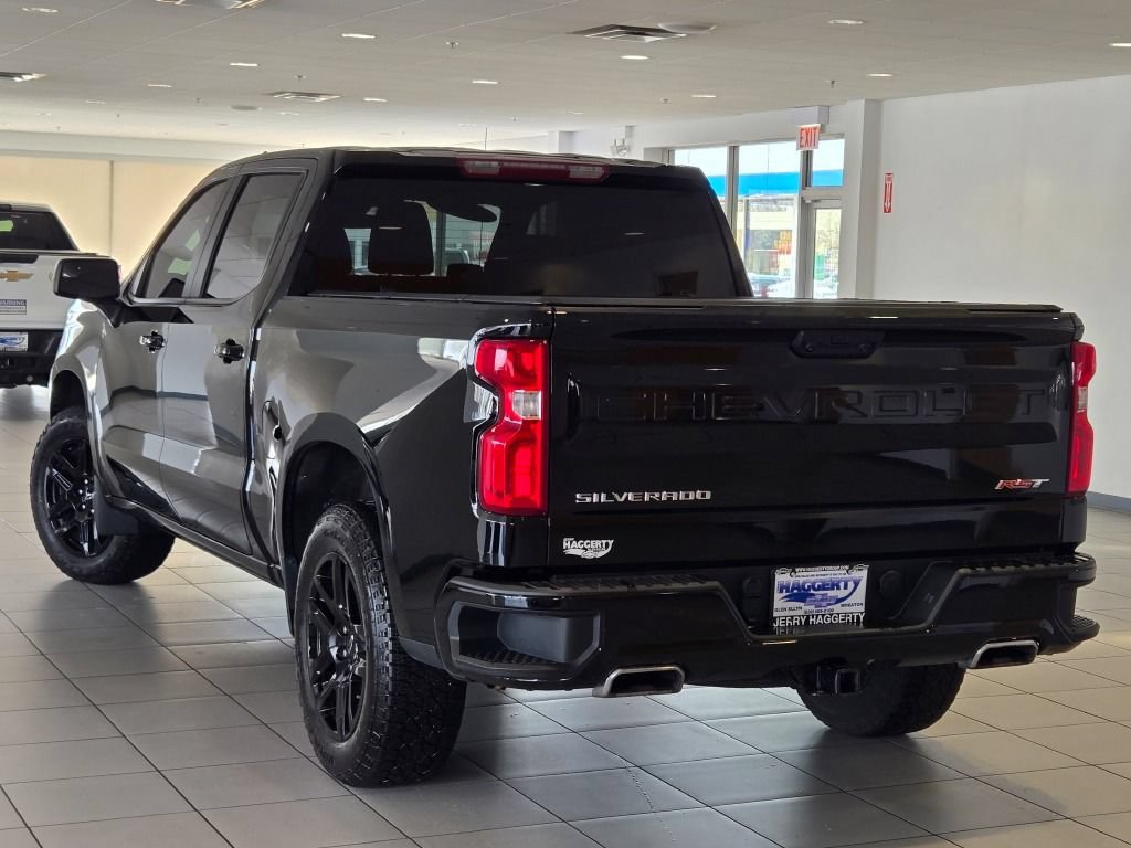 Certified 2024 Chevrolet Silverado 1500 RST w/ Z71 Off-Road Package AWD/4WD image 14