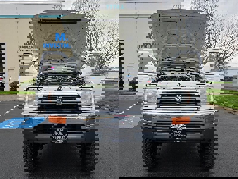 Used 1998 Toyota 4Runner Limited image 29