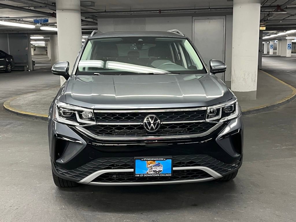 Used 2023 Volkswagen Taos SEL image 31
