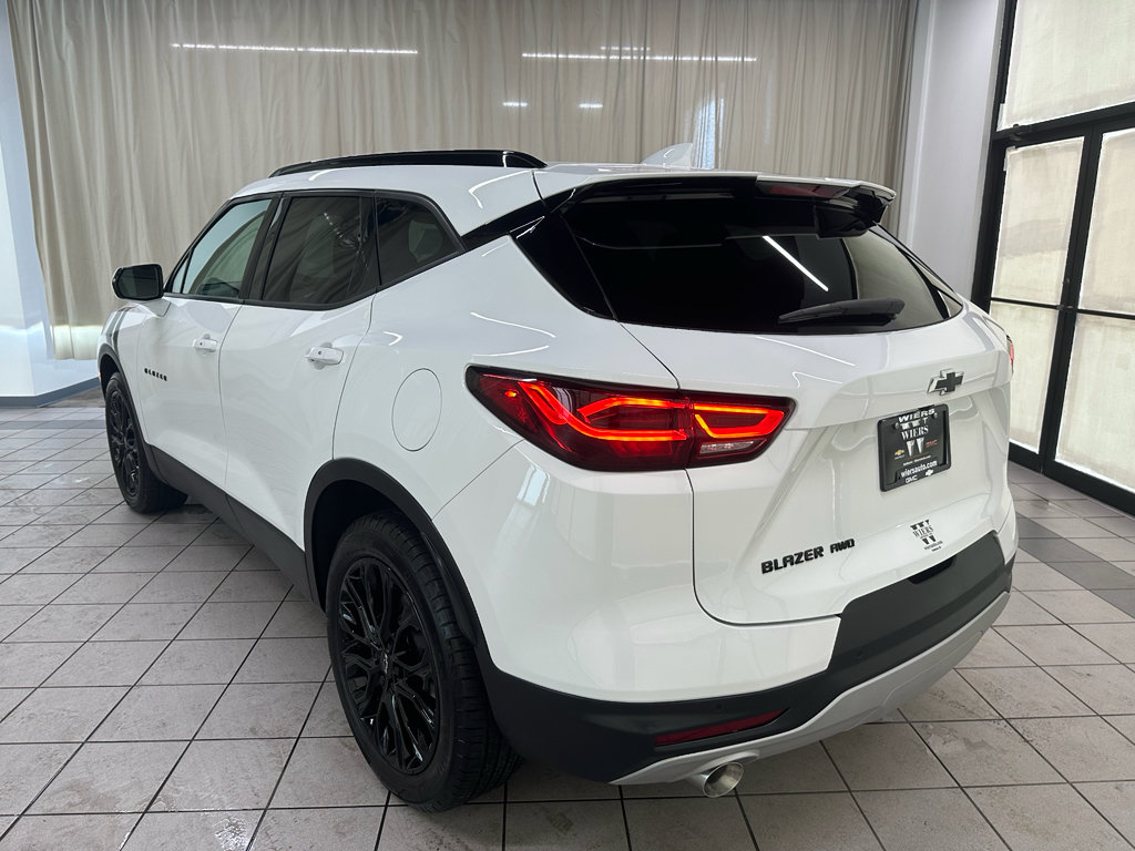 Certified 2024 Chevrolet Blazer LT w/ LPO, Black Sport Package AWD/4WD image 10