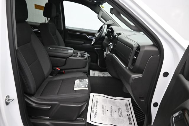 Used 2024 GMC Sierra 1500 Elevation AWD/4WD image 7