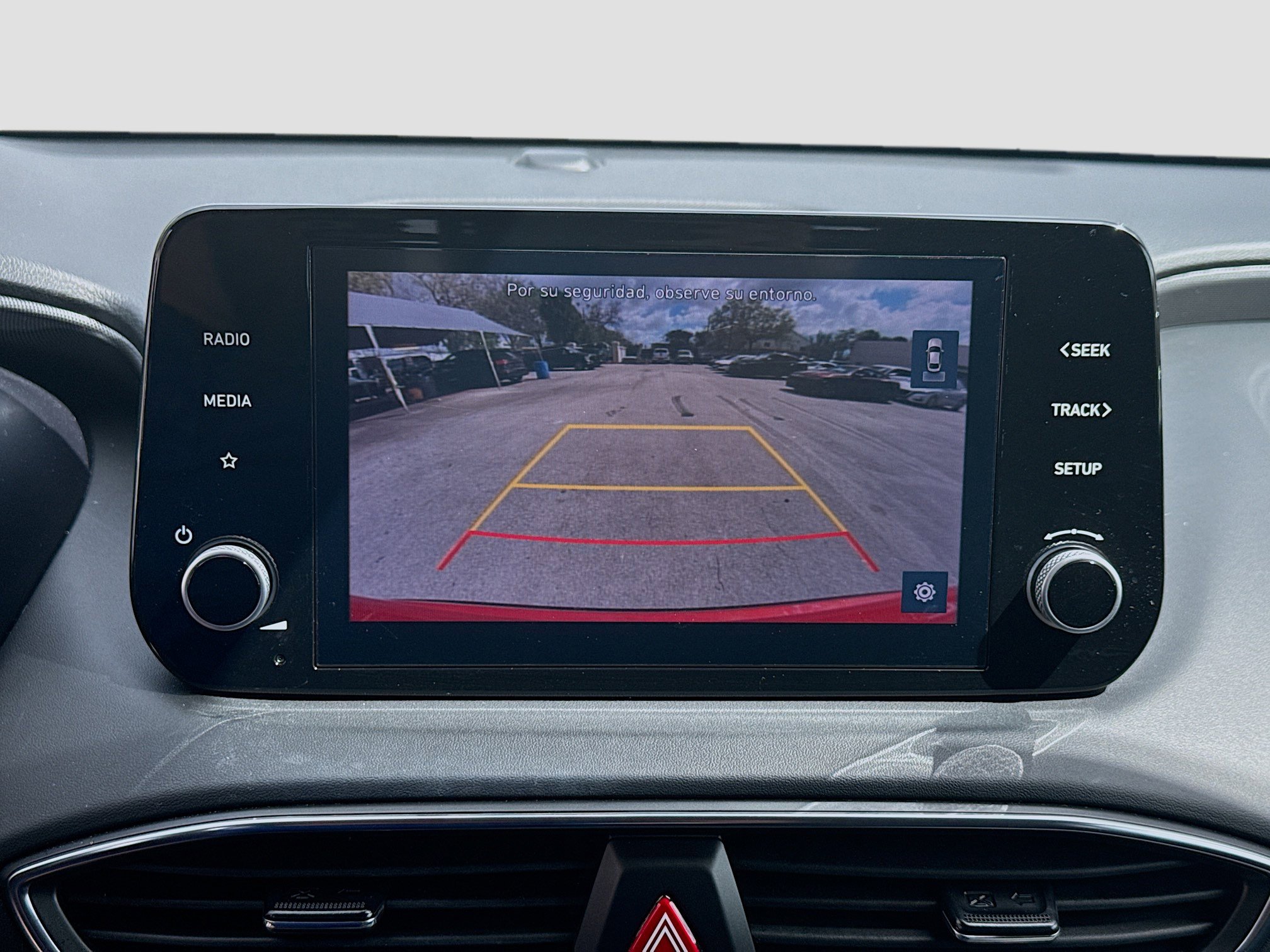 Used 2023 Hyundai Santa Fe SE image 11