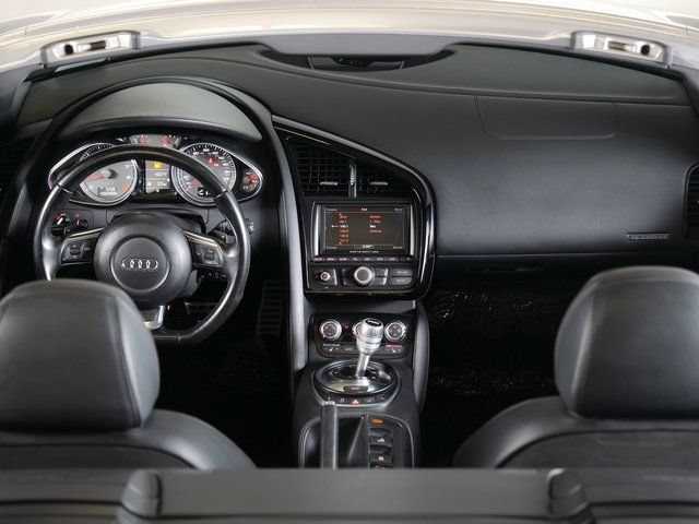 Used 2011 Audi R8 V8 AWD/4WD image 13