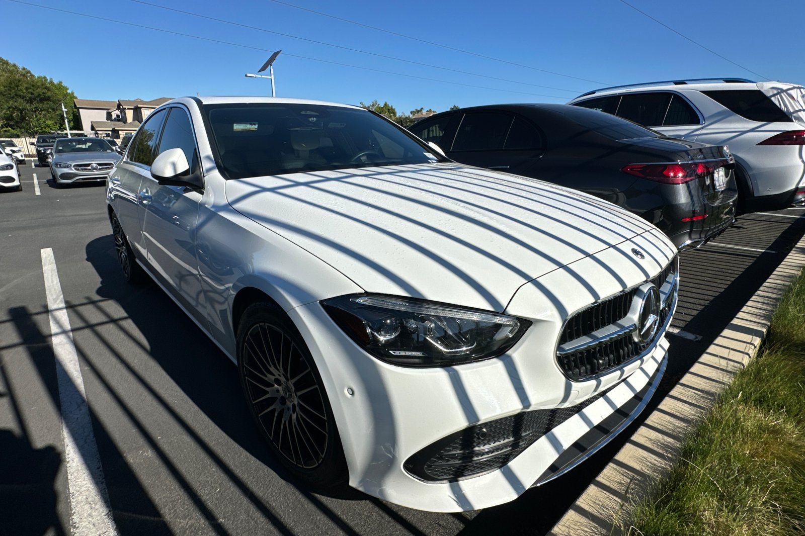Used 2024 Mercedes-Benz C 300 4MATIC Sedan image 2