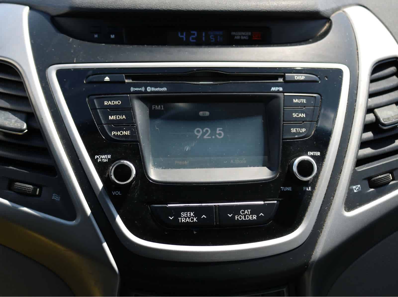 Used 2014 Hyundai Elantra Limited FWD image 15