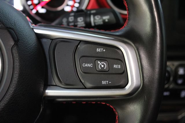 Used 2021 Jeep Wrangler Unlimited Rubicon w/ Cold Weather Group AWD/4WD image 17