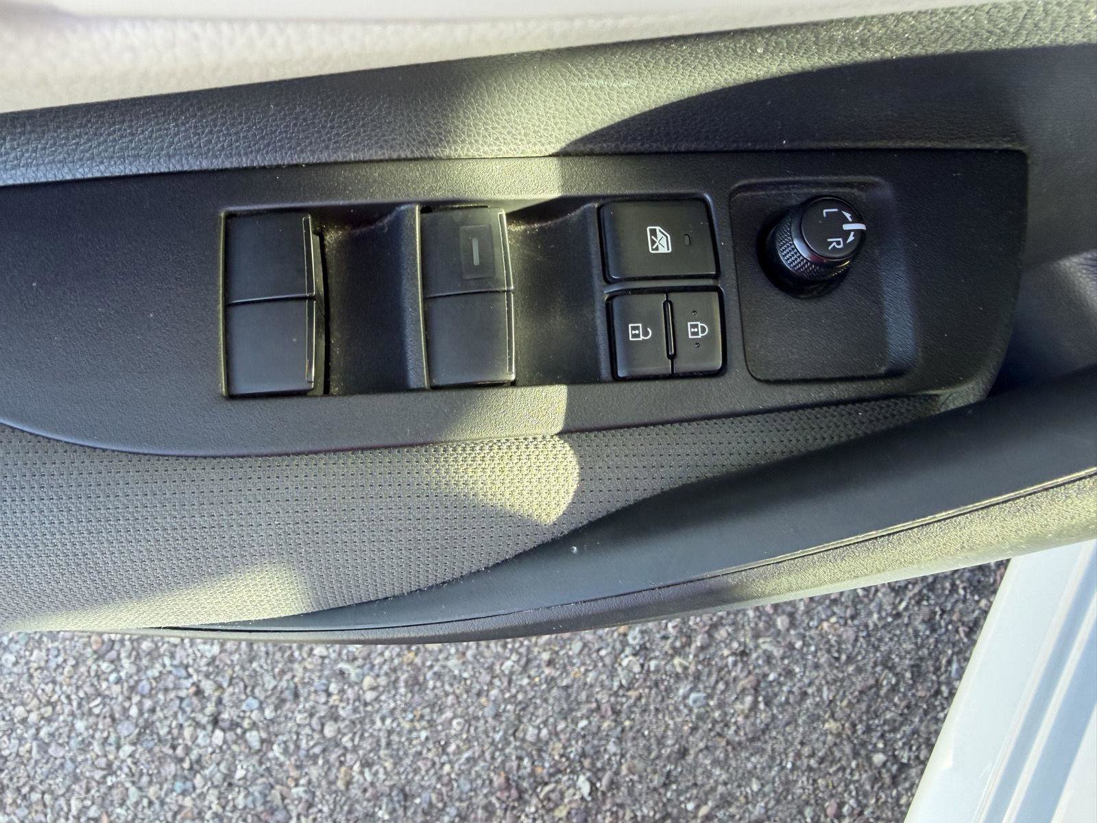 Used 2023 Toyota Corolla LE image 19