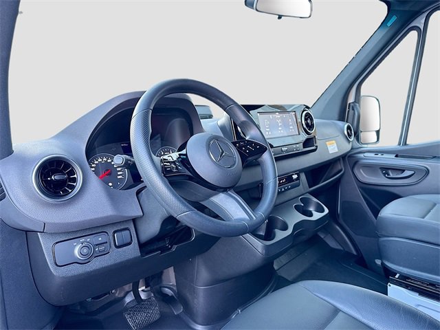 Certified 2025 Mercedes-Benz Sprinter 2500 image 9