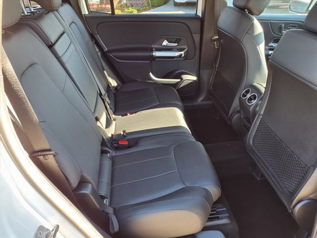 Used 2023 Mercedes-Benz GLB 250 image 19