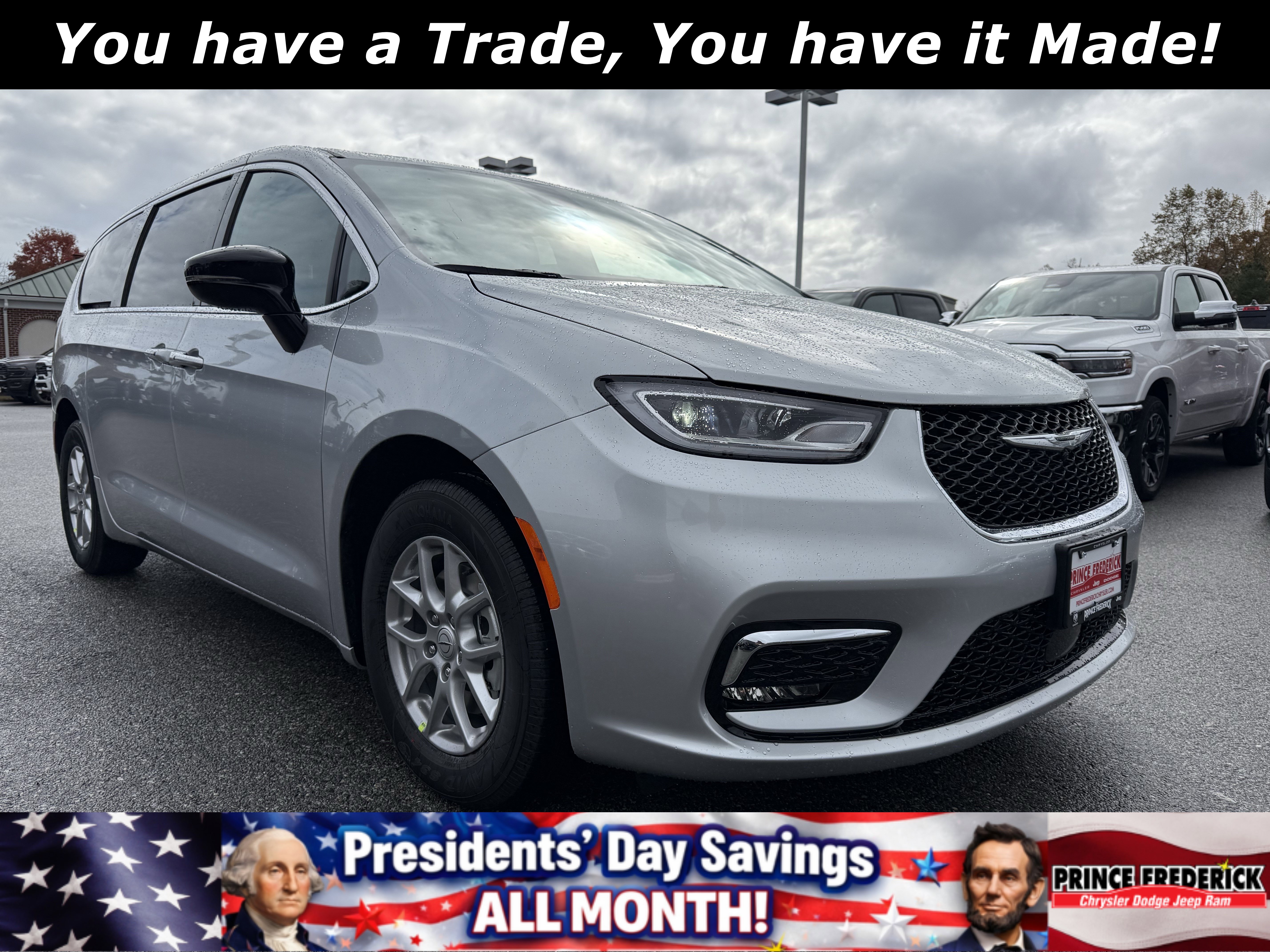 New 2026 Chrysler Pacifica Select image 1