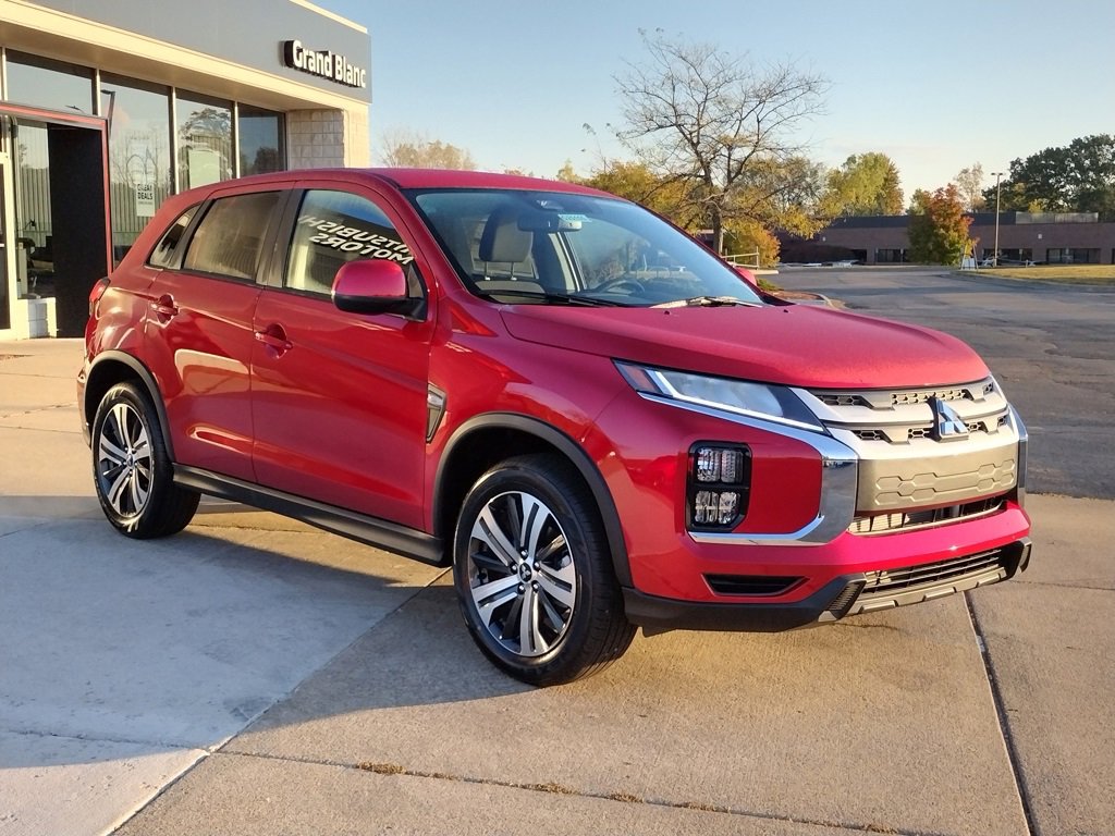 New 2025 Mitsubishi Outlander Sport ES image 12