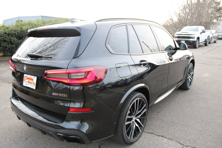 Used 2022 BMW X5 M50i AWD/4WD image 7