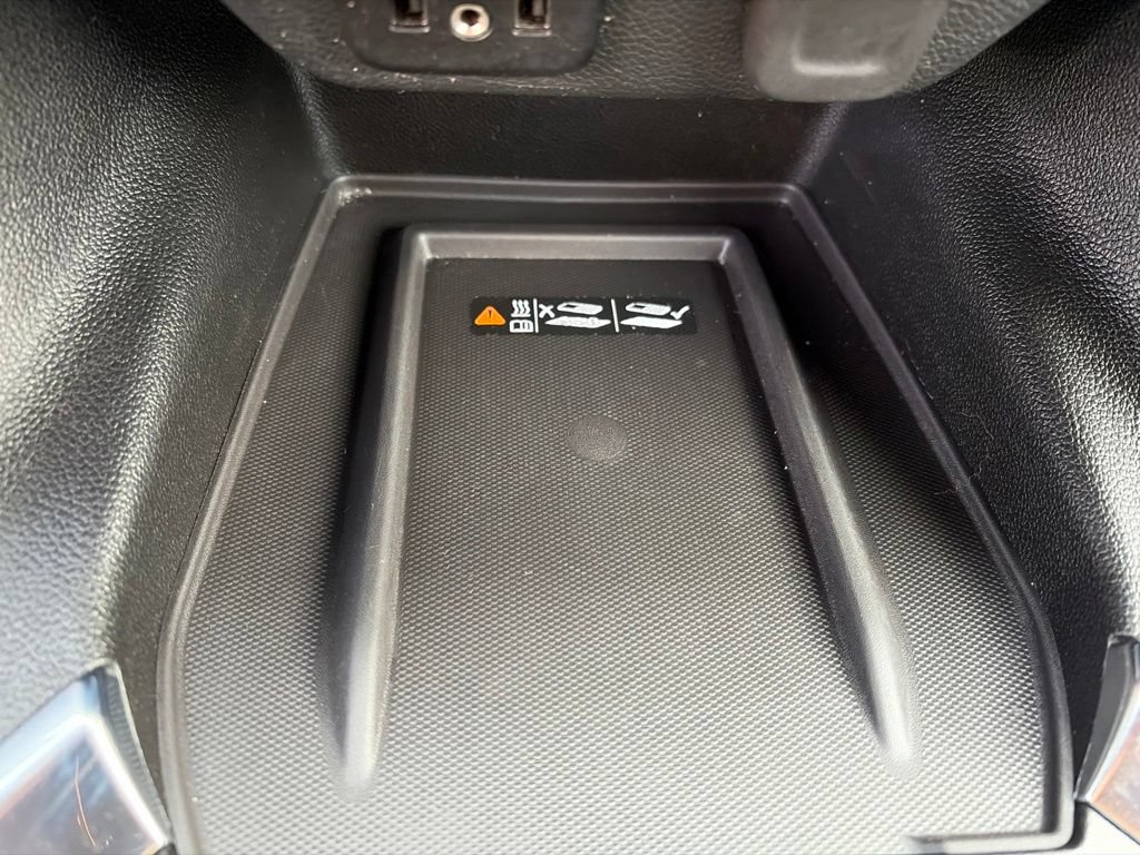 New 2023 Chevrolet Traverse LT w/ LPO, Floor Liner Package AWD/4WD image 36