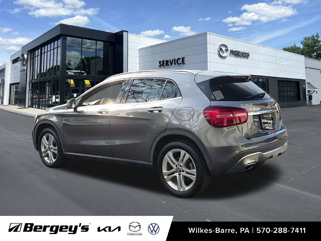 Used 2019 Mercedes-Benz GLA 250 4MATIC image 8