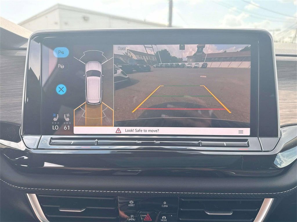 New 2026 Volkswagen Atlas SEL Premium R-Line image 23