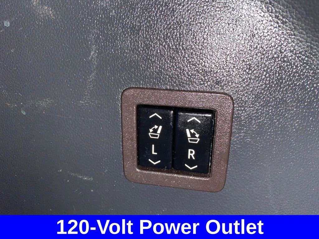 Used 2020 Buick Enclave Avenir w/ Avenir Technology Package image 13