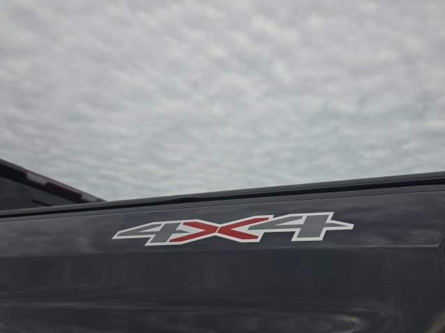 Certified 2022 Chevrolet Silverado 1500 LTZ w/ LTZ Convenience Package II AWD/4WD image 9