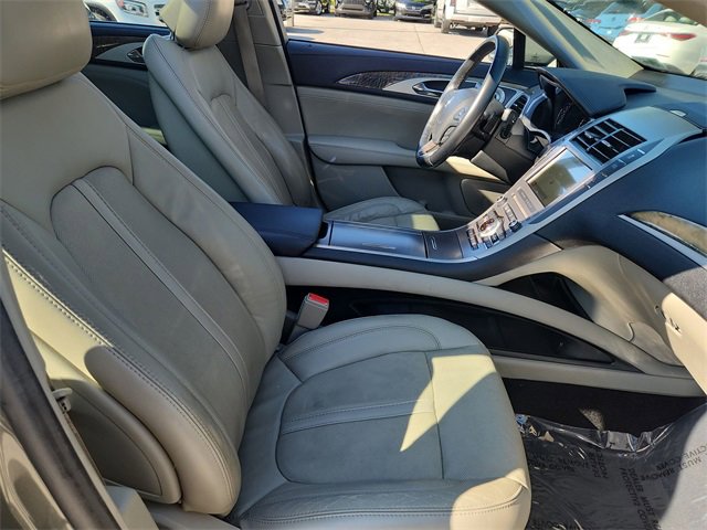 Used 2017 Lincoln MKZ Reserve w/ Luxury Package image 26