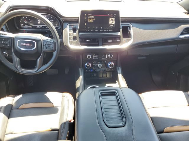 Used 2024 GMC Yukon AT4 w/ Technology Package AWD/4WD image 29