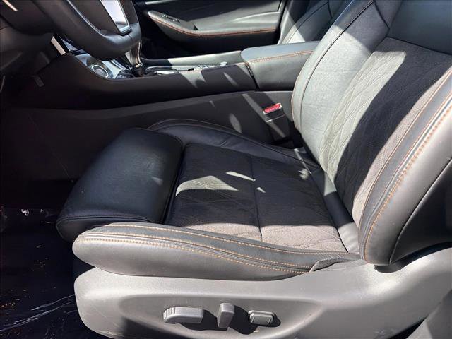 Used 2023 Nissan Maxima SR w/ Sport Mat Group FWD image 12