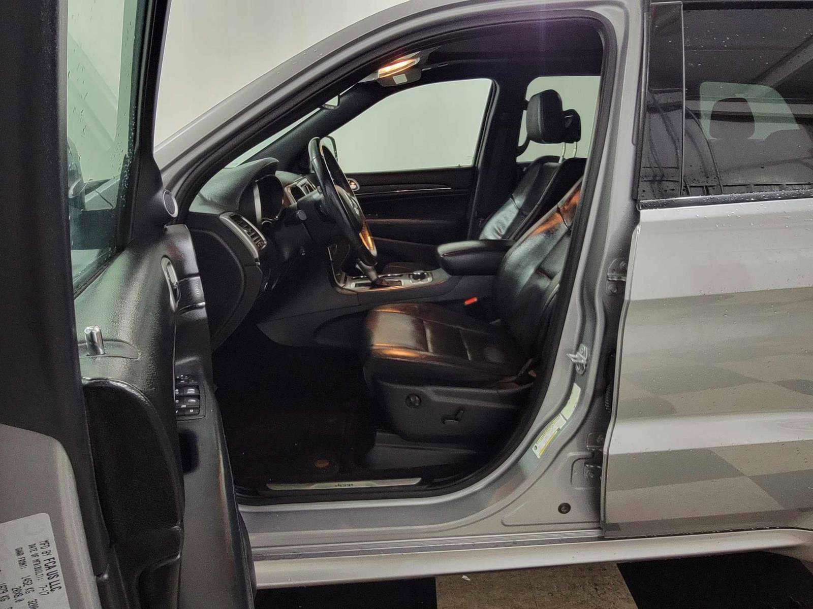 Used 2018 Jeep Grand Cherokee High Altitude image 12