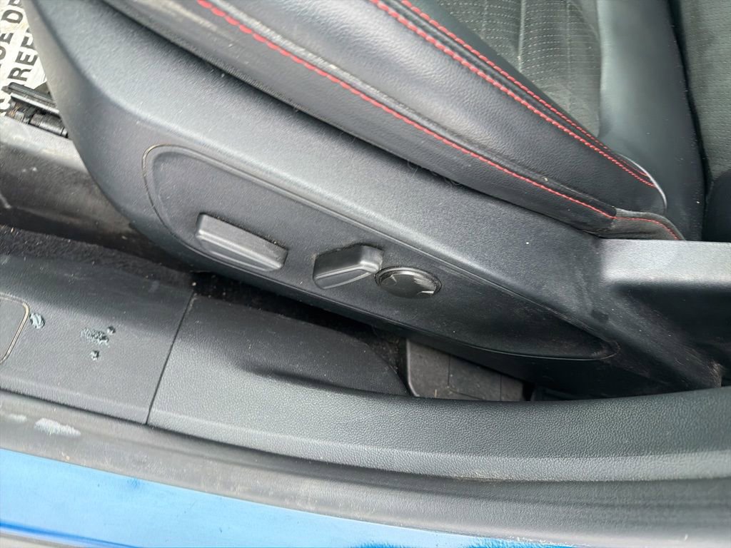 Used 2021 Ford Escape SEL w/ SEL Stealth AWD Package image 13