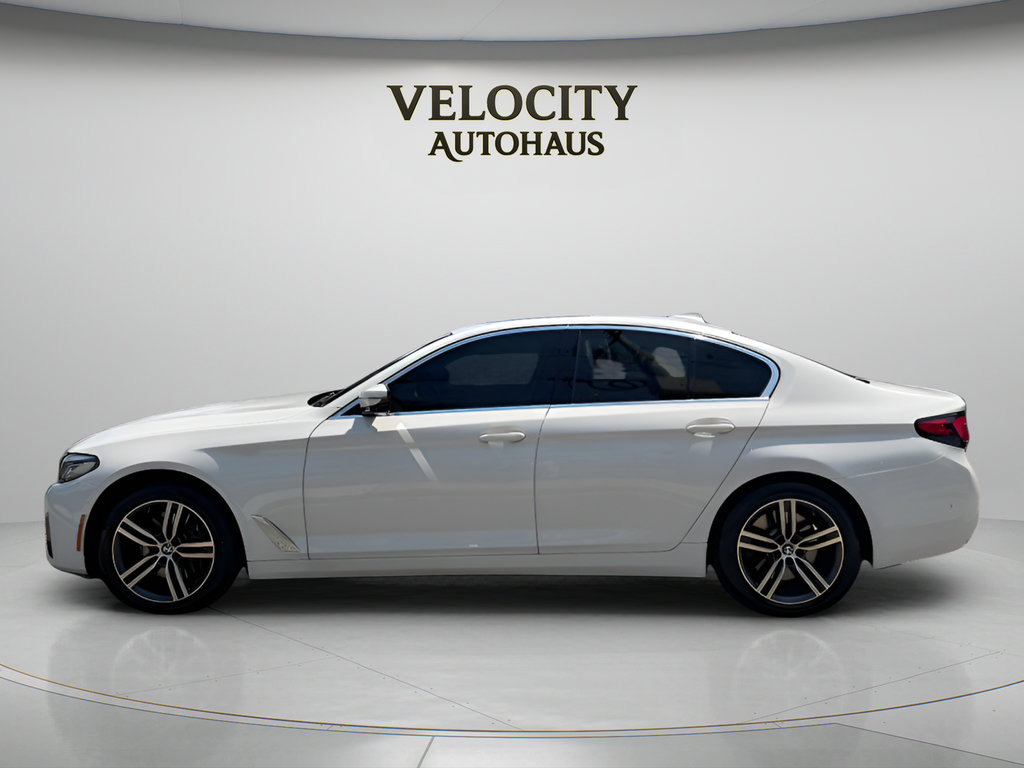 Used 2021 BMW 540i xDrive w/ Convenience Package AWD/4WD image 4