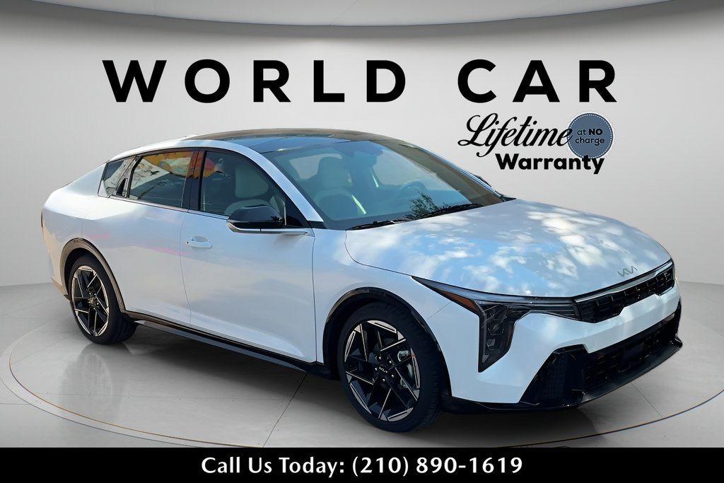 New 2026 Kia K4 GT-Line w/ GT-Line Premium Package FWD image 2