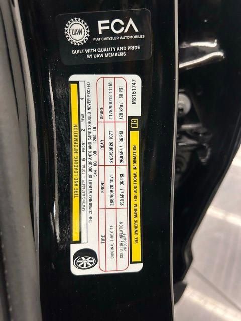 Used 2021 Jeep Grand Cherokee L Laredo image 40