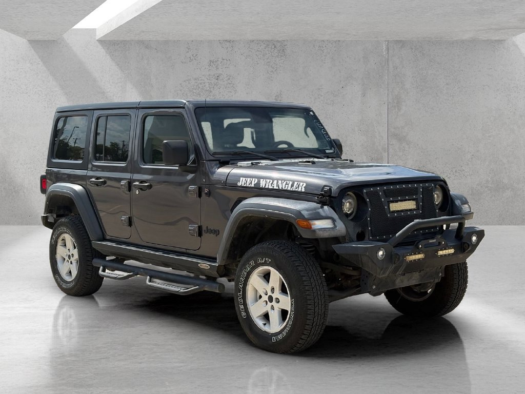 Used 2022 Jeep Wrangler Unlimited Sport AWD/4WD image 3