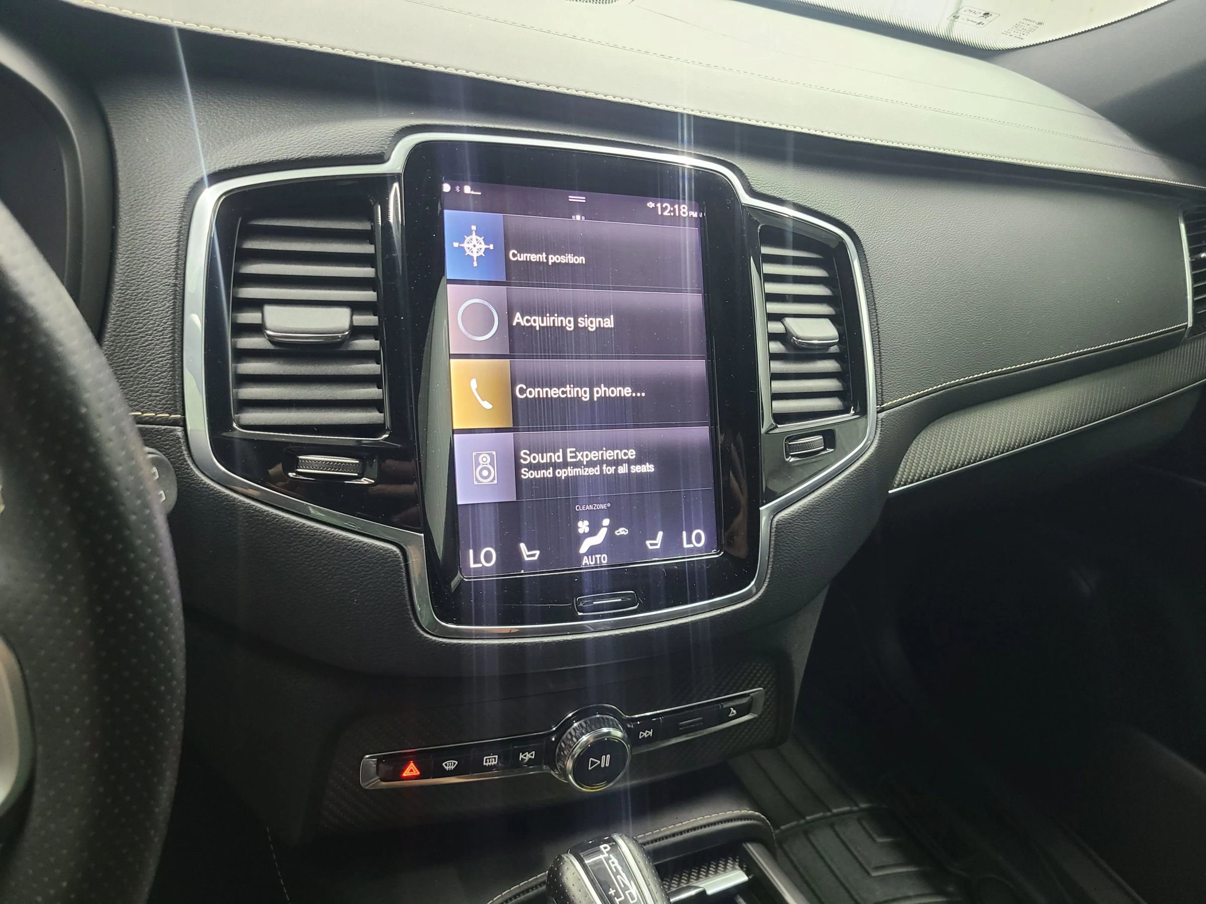 Used 2019 Volvo XC90 T5 R-Design w/ Protection Package AWD/4WD image 26