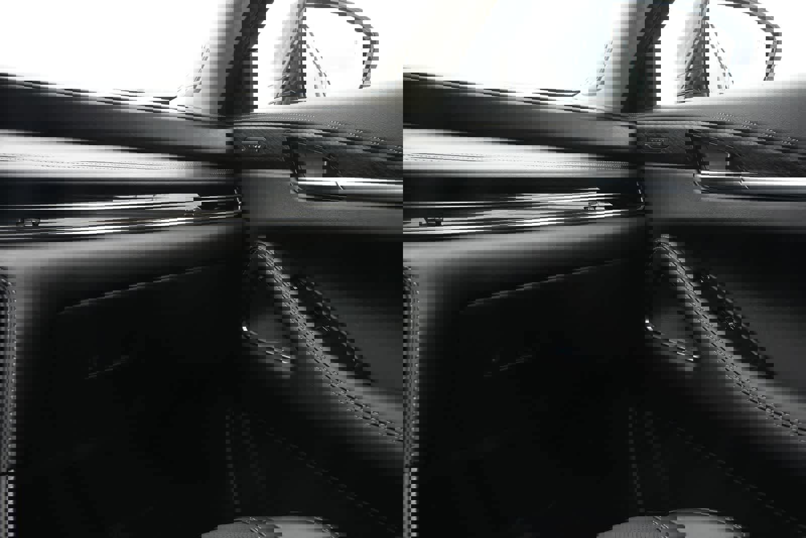 Certified 2023 INFINITI QX60 Sensory w/ Cargo Package image 7